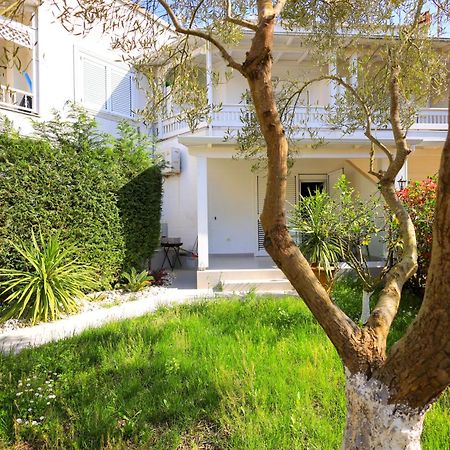 Grandstay Villa Perla Resort Durrës Esterno foto