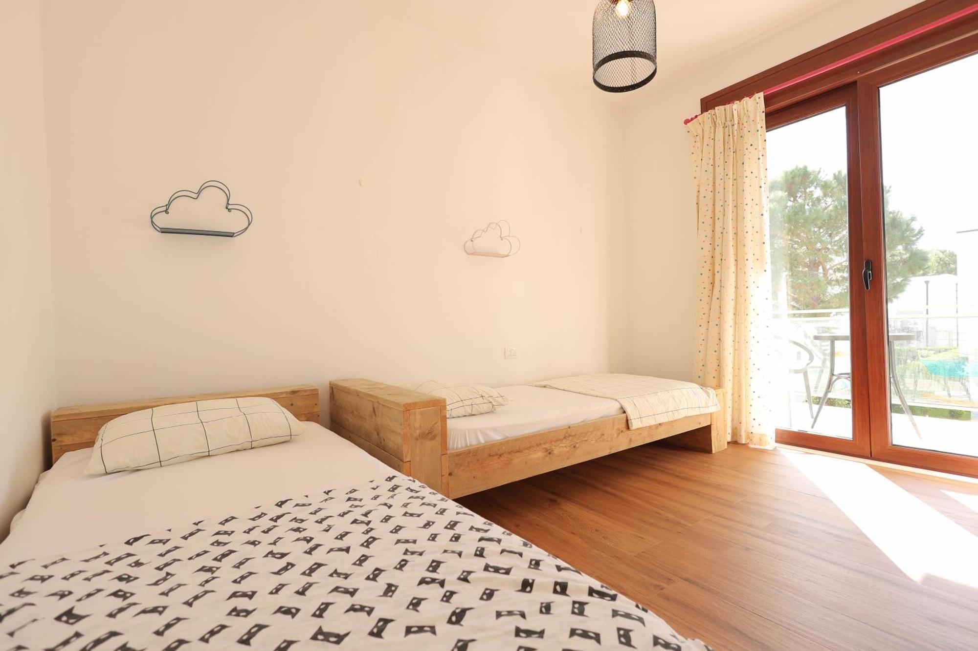 Grandstay Villa Perla Resort Durrës Esterno foto