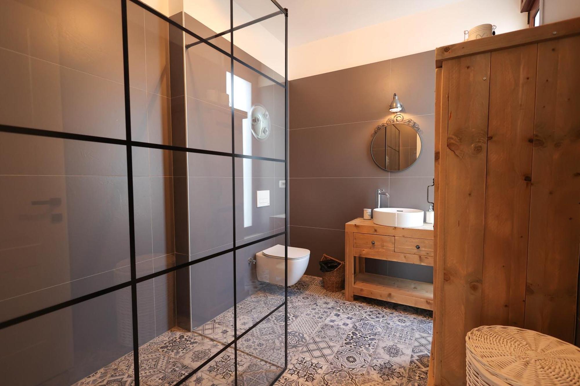 Grandstay Villa Perla Resort Durrës Esterno foto