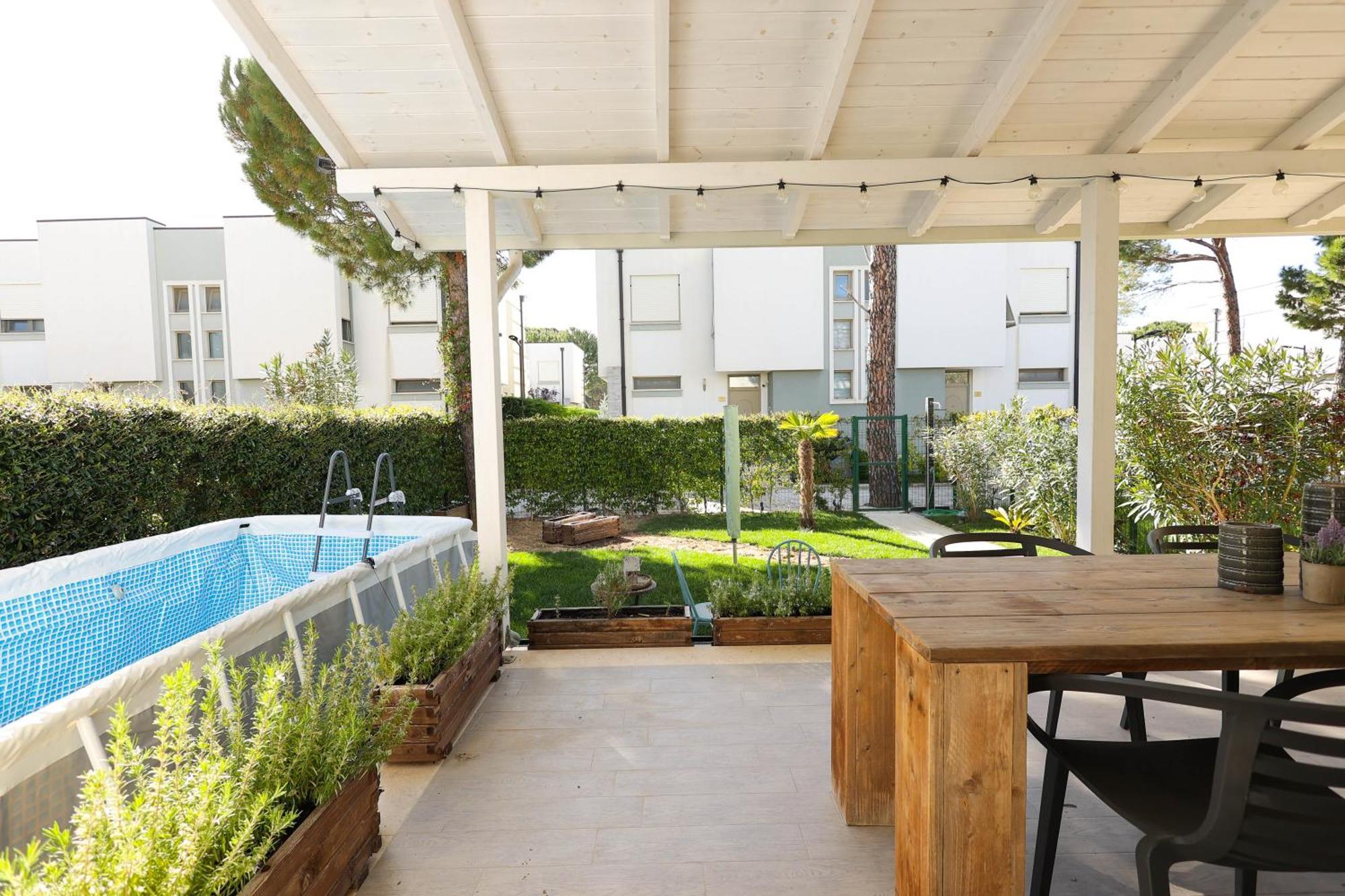 Grandstay Villa Perla Resort Durrës Esterno foto