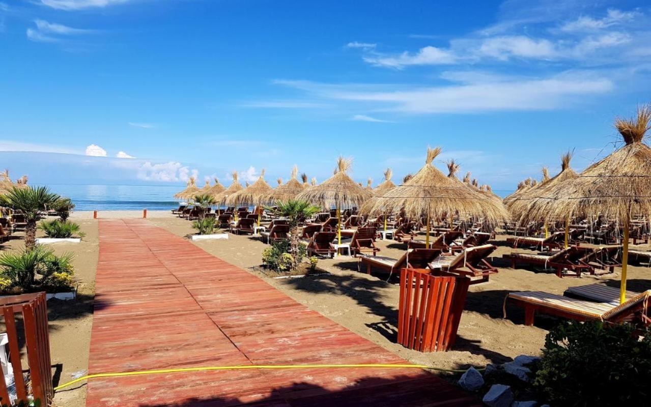 Grandstay Villa Perla Resort Durrës Esterno foto
