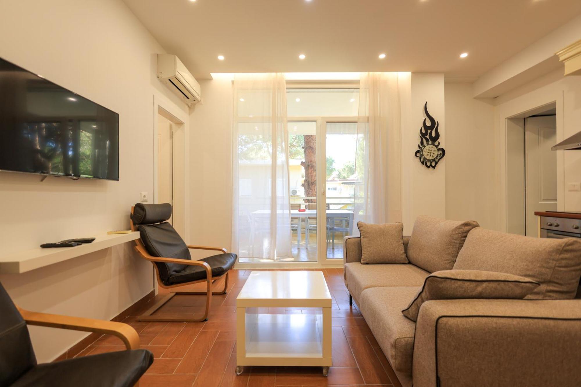 Grandstay Villa Perla Resort Durrës Esterno foto