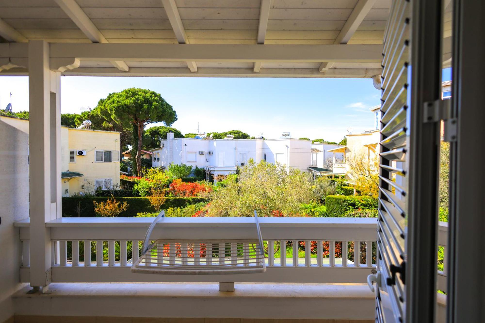 Grandstay Villa Perla Resort Durrës Esterno foto