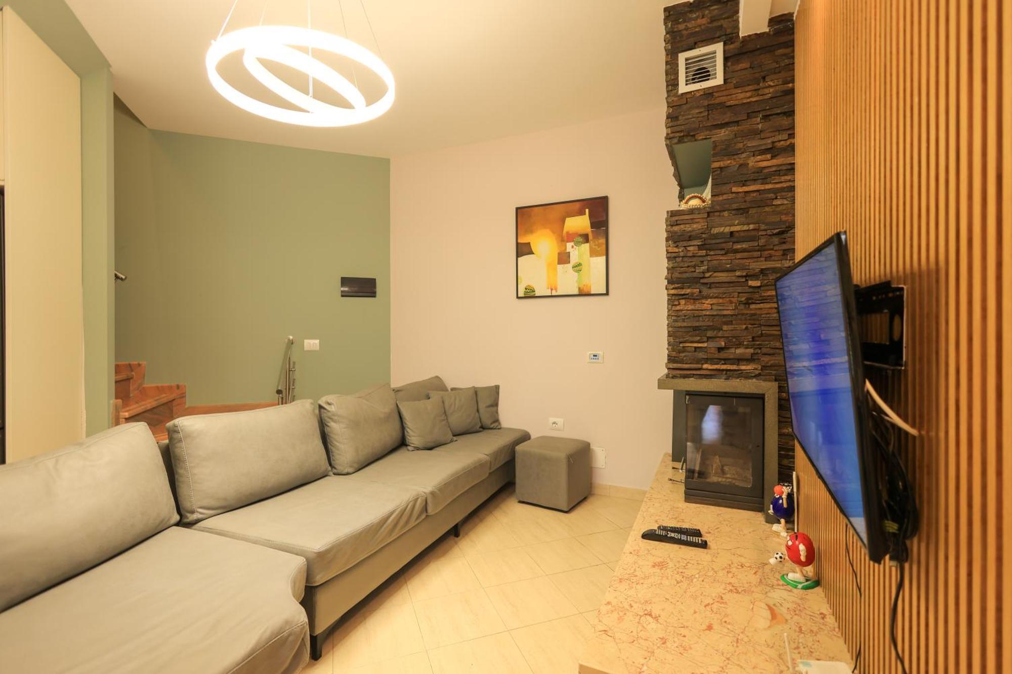 Grandstay Villa Perla Resort Durrës Esterno foto