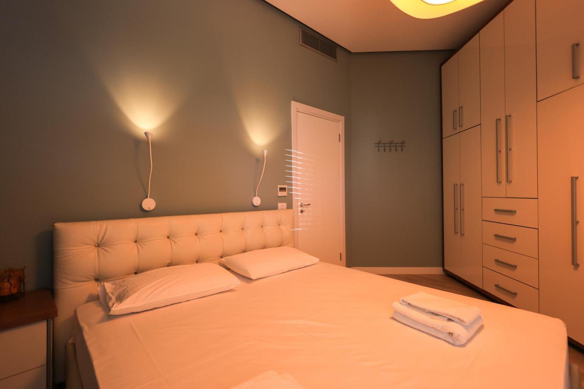 Grandstay Villa Perla Resort Durrës Esterno foto